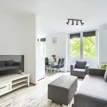 Bracka By Mkpl Apartamento Varsovia